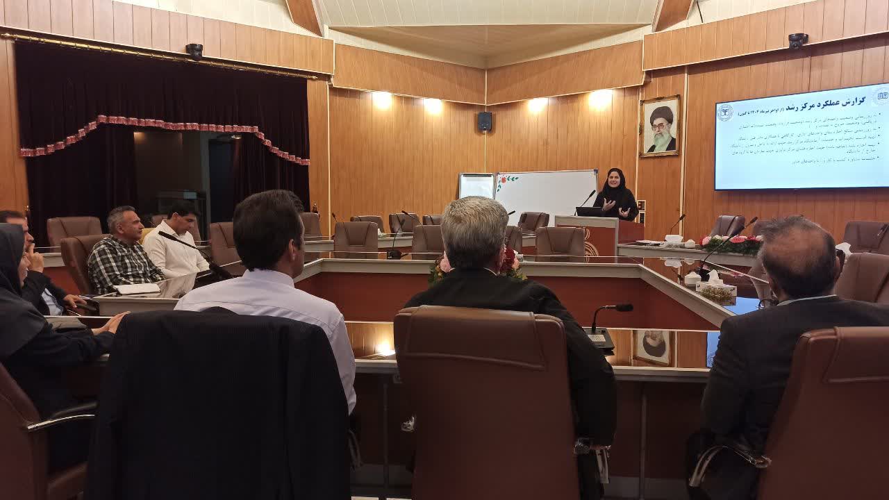 اولین جلسه شورای مرکز رشد فناوری سلامت دانشگاه با حضور اعضای جدید شورا